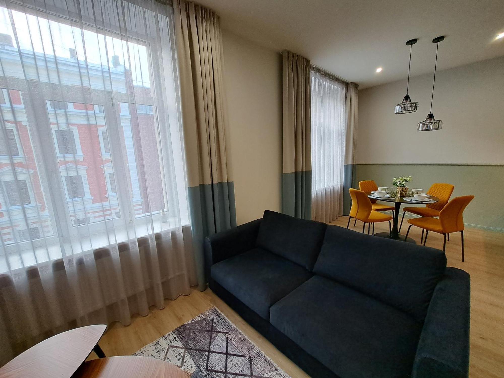 Golden Palms Apartment In The City Centre Riga Extérieur photo